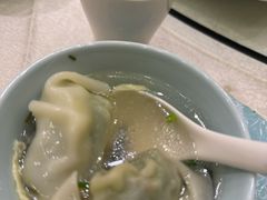 -梅龙镇酒家(南京西路总店)