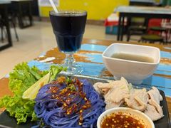 -蝶豆花蓝面条