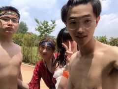 -汤山欢乐水世界