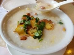 荔湾艇仔粥-点都德(千灯湖环宇城店)