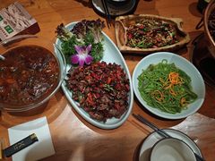 -老滇山寨•云南特色菜•地方菜•民族风情歌舞表演(金碧店)