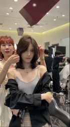 -BULB STUDIO 巴柏明星发型工作室