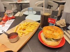 -必胜客(和谐广场店)