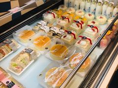 -85度C(生甜甜圈研究工坊·上海局门店)