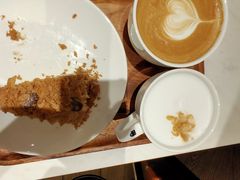 经典栗子蛋糕-Peet's Coffee皮爷咖啡(德基店)