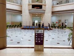 -中共上海市委党校 上海行政学院