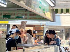 -芳婆糕团店(王府大街店)