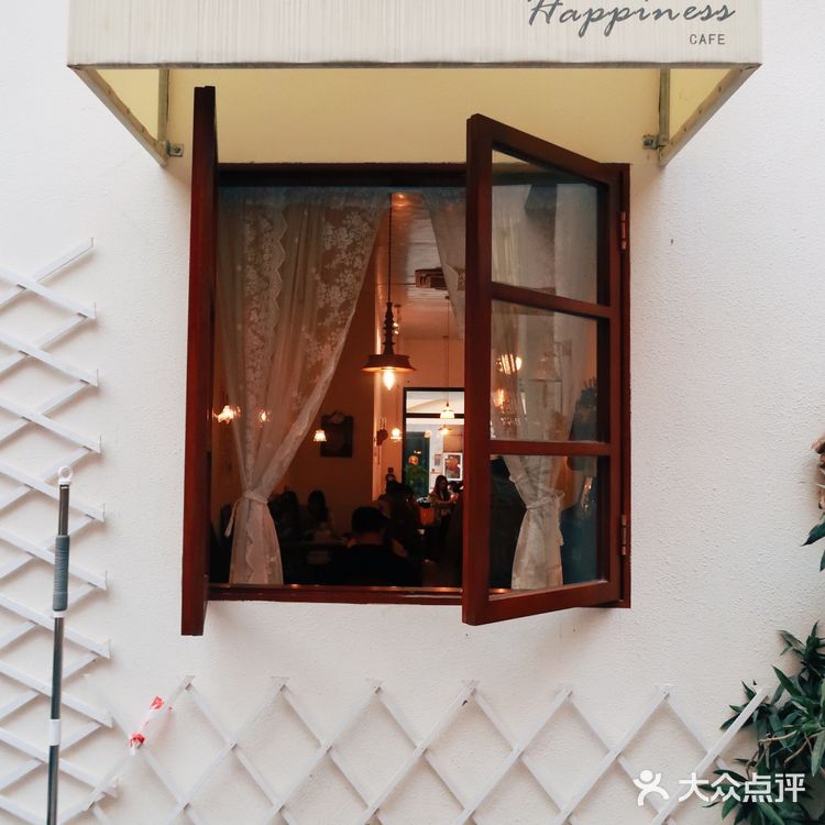 🍰蛋糕和☕️咖啡真是续命神器｜深圳幸福咖啡