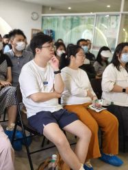 -爱尔乐美孕产瑜伽·普拉提