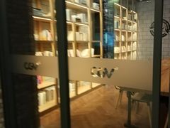 -CGV影城(滨江天街IMAX店)