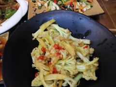 -萨宁音登锡伯风味餐厅(一楼店)