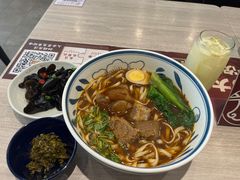 -康师傅私房牛肉面(马泉营奥莱店)