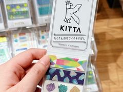 -百新书局(尚悦湾店)