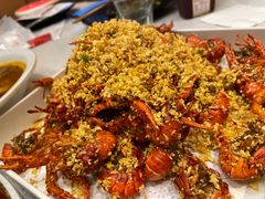 -红盔侠小龙虾(海宁银泰店)
