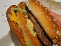 巨无霸汉堡-麦当劳(沙河店)