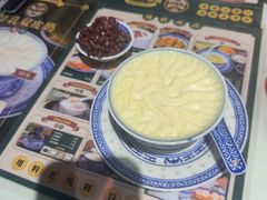 -广信牛奶甜品世家(台东店)