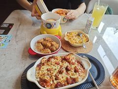 -必胜客(漕宝路店)