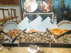 -大中华希尔顿酒店-念自助餐·嗨啤·小龙虾