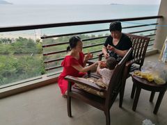 -三亚湾海居铂尔曼度假酒店