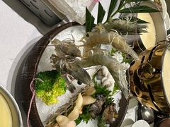 -红鼎豆捞·非遗鲍皇汤火锅(宝丰路店)