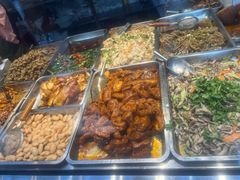 -老六素货(王顶堤店)