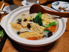 蛋饺时蔬海鲜煲-宁波柏悦酒店·钱湖渔港