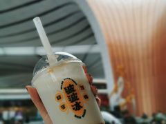 烤黑糖波波牛乳-喜茶(大兴国际机场店)