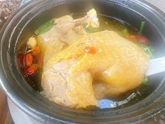 -七的湖·晚芳亭·阳澄湖农家菜·大闸蟹(莲花岛店)