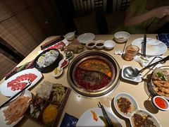-余欢领鲜火锅(新街口店)