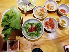 生菜叶-喜来稀肉(北外滩白玉兰广场店)