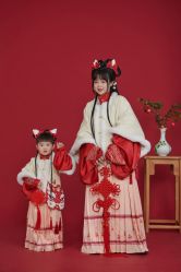 -盘子女人坊生日照·摄影馆(华强店)