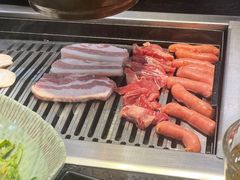 -臻牛烤肉