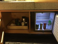 -广州卡丽酒店(大金钟路地铁站店)