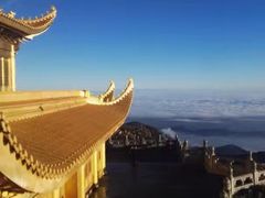 -峨嵋山金顶