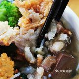 我去的时候点的招牌都没有就等