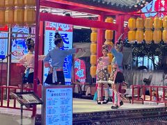 -刘姐啤酒鱼民族演艺餐厅(西街总店)