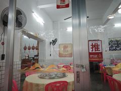-湘里湘亲饭店(闸坡店)