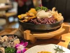 -一朵菌·野生菌探索家火锅(南亚店)