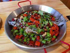 五椒雪山鱼-小厨子私房菜·云南美食店