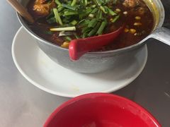 -铁锅哥米线