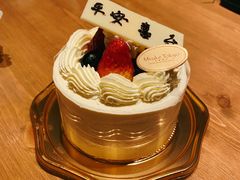 草莓奶油-布歌东京(德基BHG店)