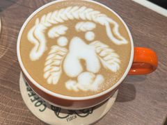设计师拉花热拿铁-SAFARI COFFEE