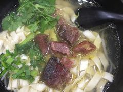 红汤牛肉面-张飞牛肉(观前街店)