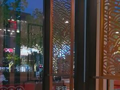-七欣天香辣蟹火锅(闵行浦江欢乐颂店)