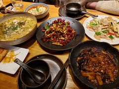 -十三式重庆江湖菜(金茂览秀城店)