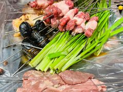 -喜悦小串丹东小黄牛海鲜烧烤大排档(民主广场店)