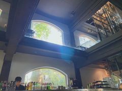 -穹六人间 people 6(岳阳路店)