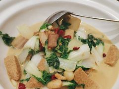 -辛香味烧鱼馆·非遗技艺·排骨红烧肉(光谷医药园店)