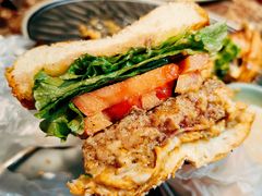 -Let'sBURGERplus·非常创意汉堡(三里屯店)
