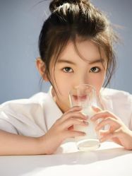 -小熊维尼高端儿童摄影(南山店)